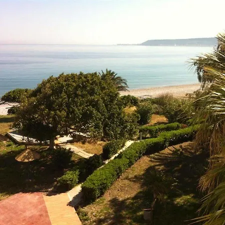 Apart-hotel Area Blue 3*