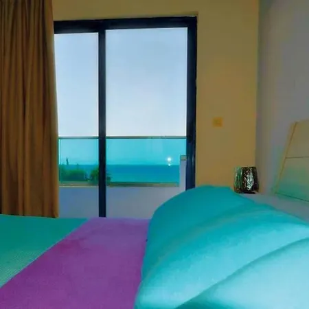 Апарт-отель Area Blue 3*